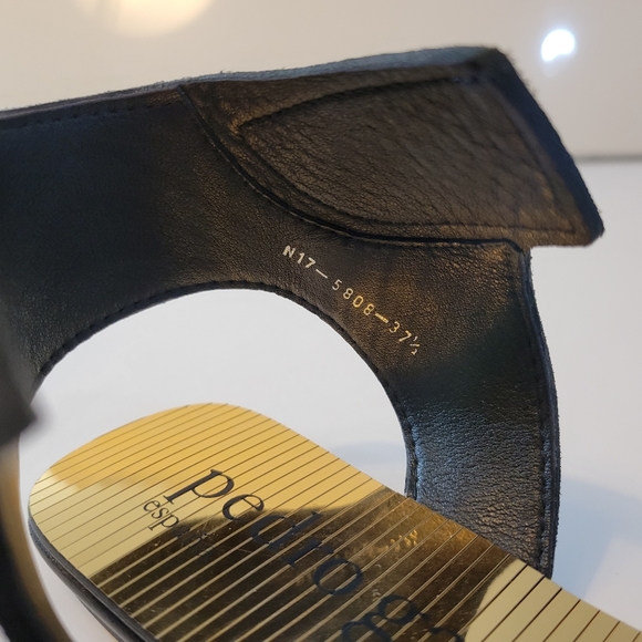 NWOB Pedro Garcia Españá Gold Sandals - Picture 10 of 10
